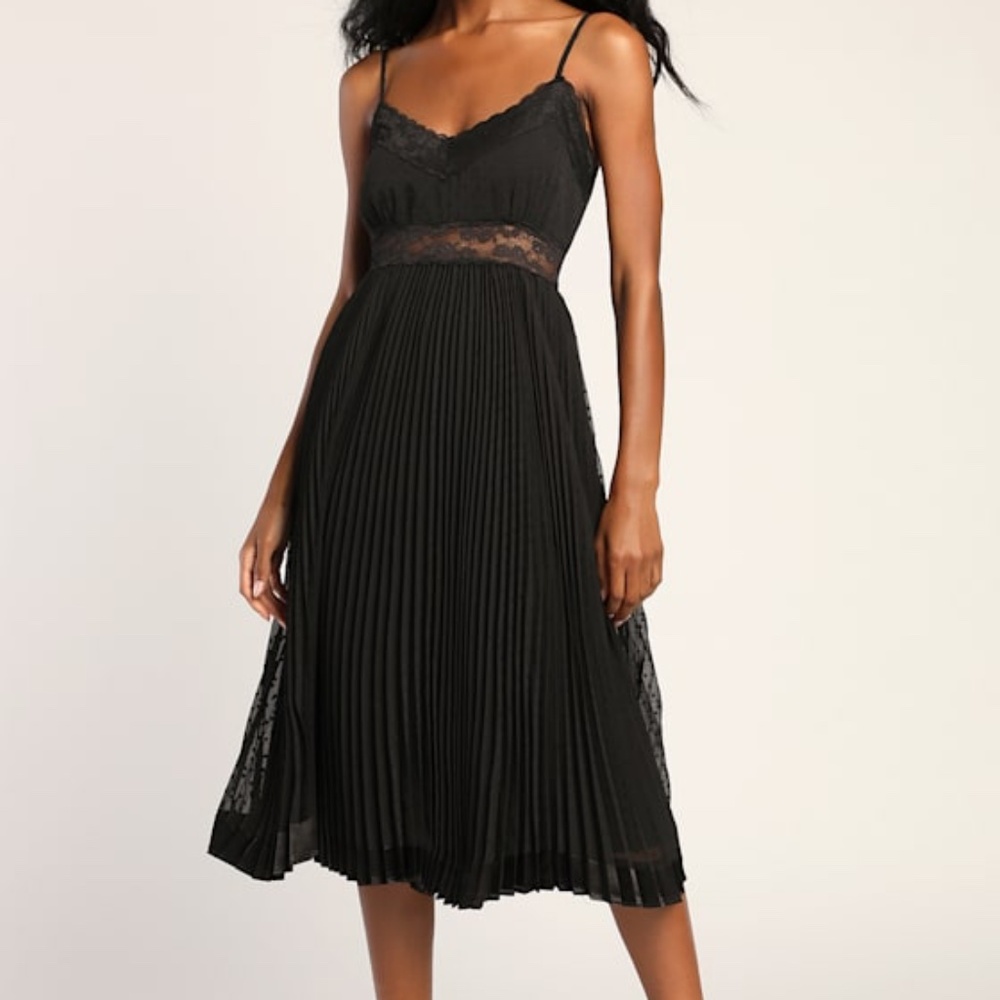 Lulus Dot Your Love Black Lace Pleated Midi Dress - Size S